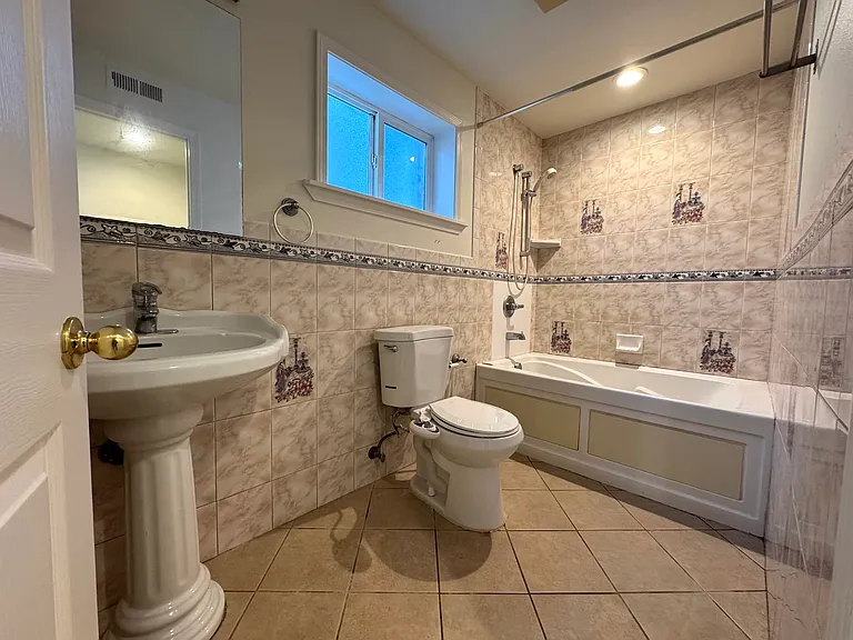 1315 Skyline Dr #A — Photo 11
