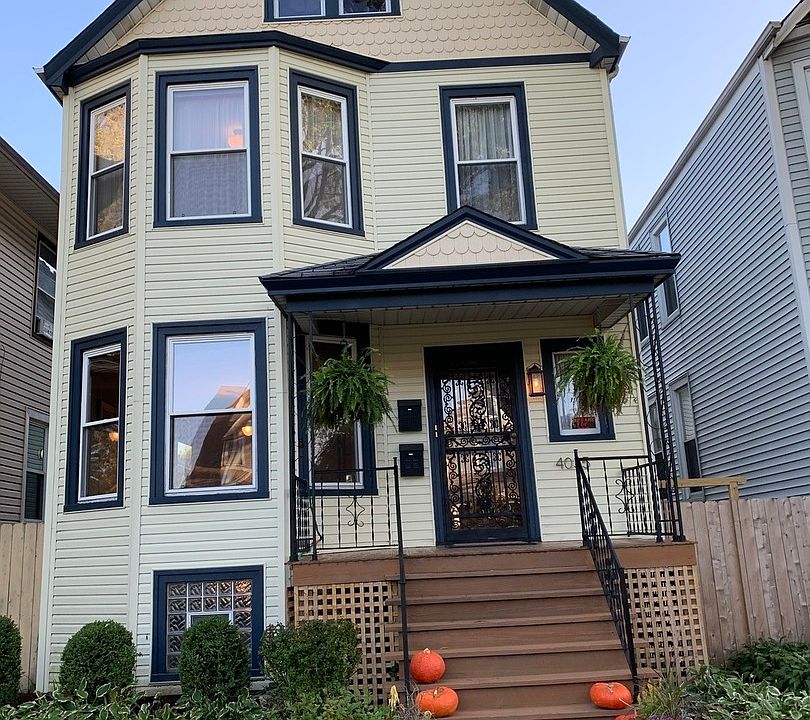 1st image of 4035 W Newport Ave