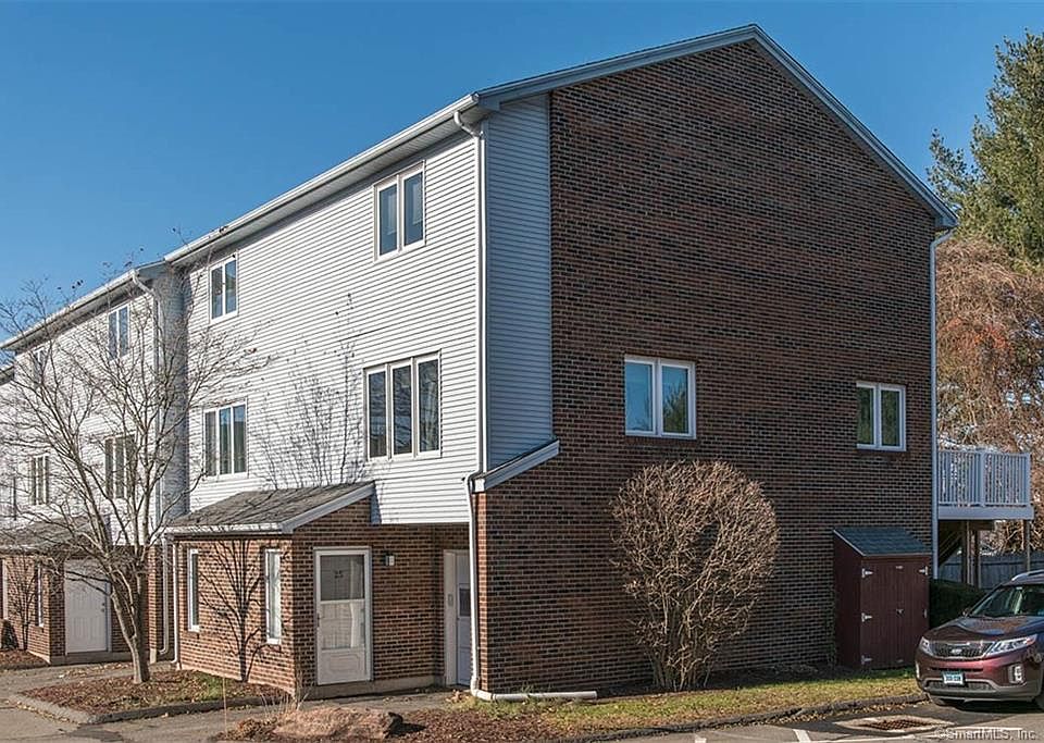 1st image of 30 Sheila Ct APT 25