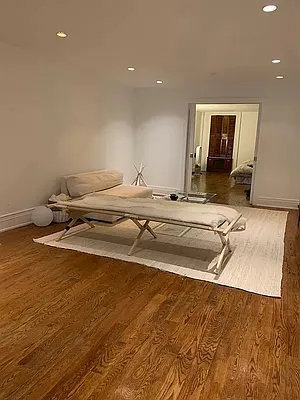 Rented by Douglas Elliman | media 6