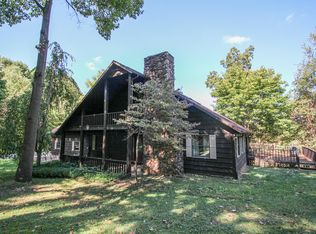 29050 Wilderness Trl, Sturgis, MI 49091