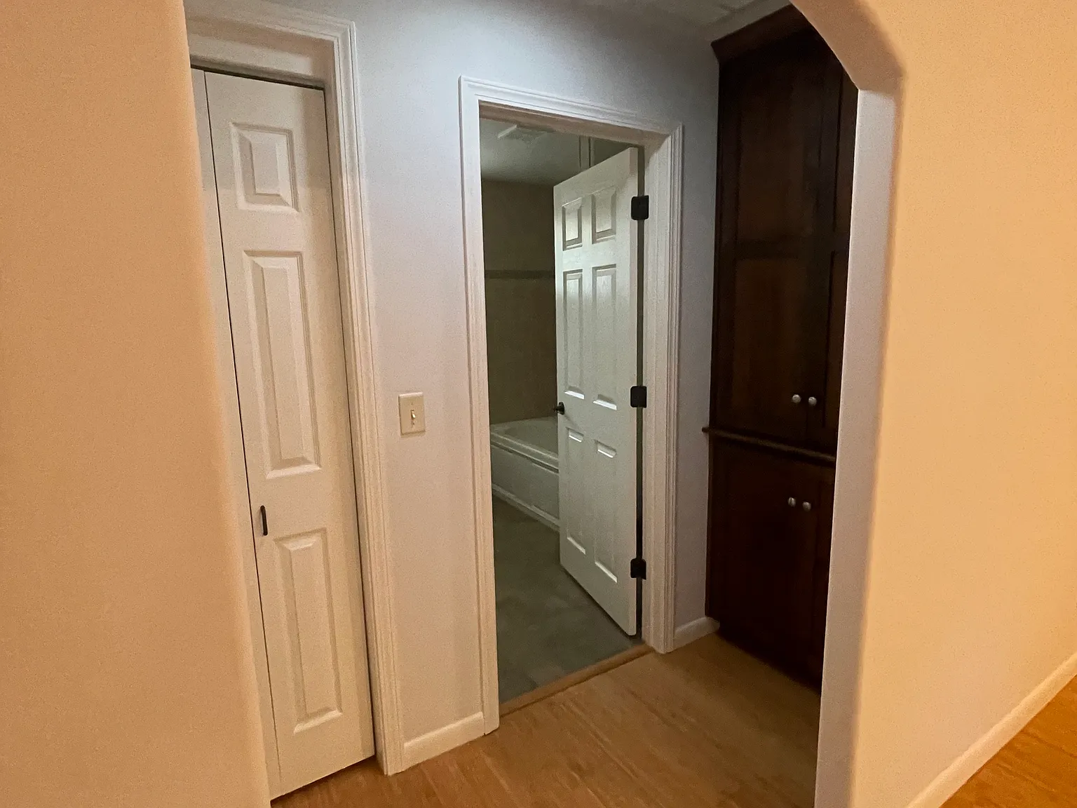 3 bed, 1311 sqft, $2,400 — Photo 3
