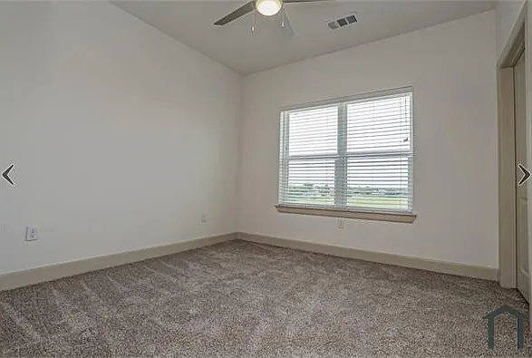 5301 Lipes Blvd #218 — Photo 7