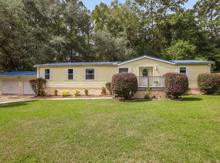 2040 Plantation Forest Dr, Tallahassee, FL 32317