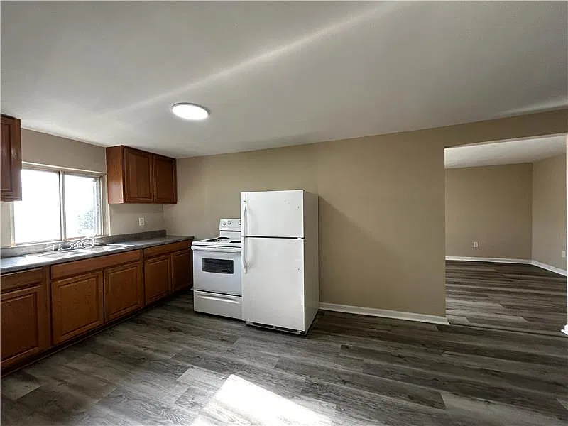 2 bed, $800 — Photo 4