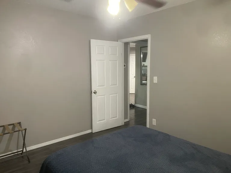 1701 S Monroe St — Photo 11