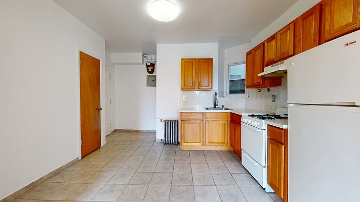 Rented by Brownstone Real Estate | media 23