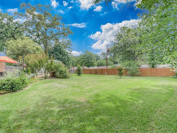 5th image of 8935 Blom Blvd