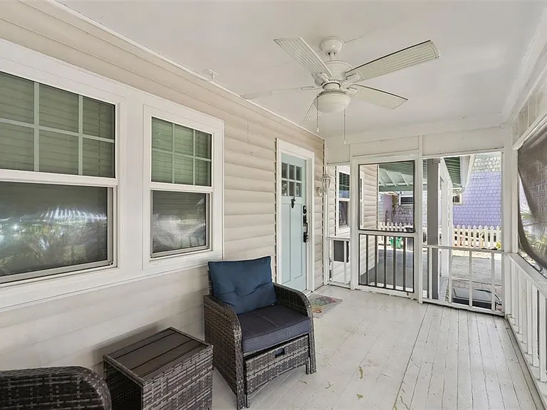 109 N Peninsula Ave — Photo 17