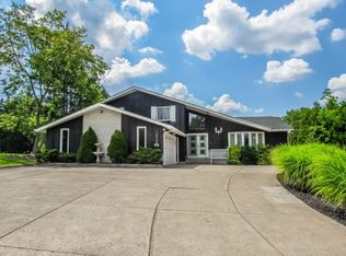 10500 State Rd, North Royalton, OH 44133