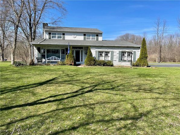 Seneca Falls Real Estate Seneca Falls Ny Homes For Sale Zillow