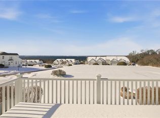 Overlook Point, Portsmouth, RI 02871