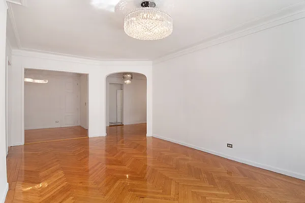 Rented by WAM Partners - William Moses Co. | media 28