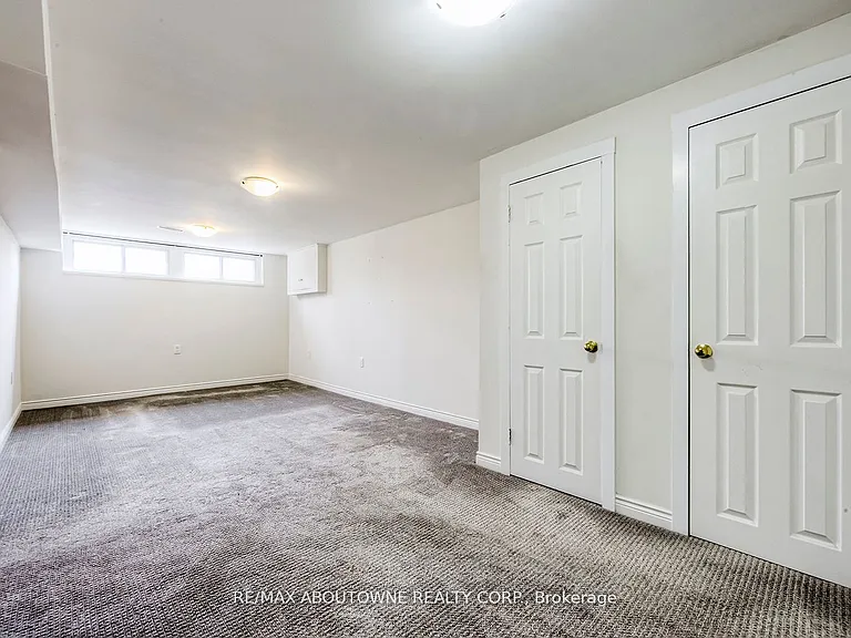 530 Lees Ln — Photo 19