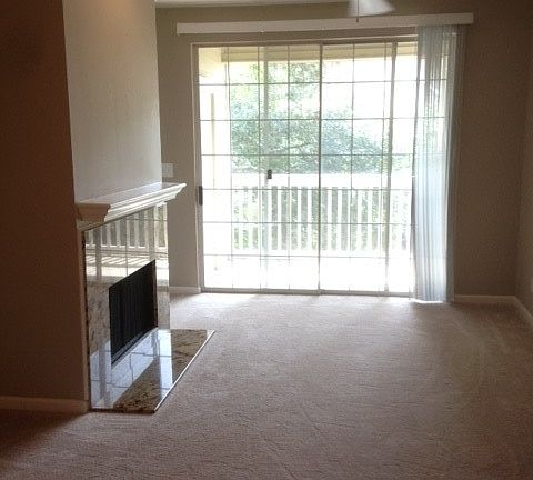 2nd image of 1600 Long Grove Dr Unit 1421