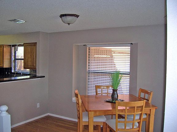4th image of 505 Ashford Dr