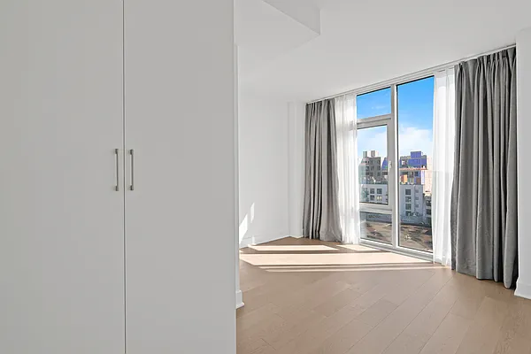 Rented by Nest Seekers International | media 11