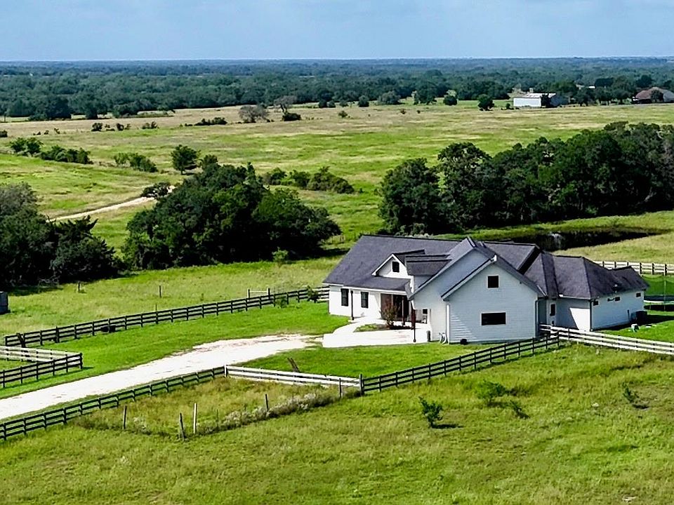 1st image of 1252 County Road 388