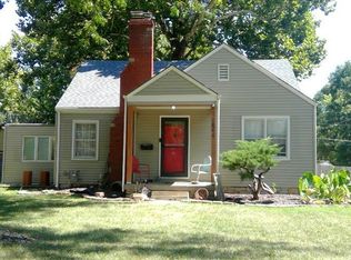 1844 SW Randolph Ave, Topeka, KS 66604