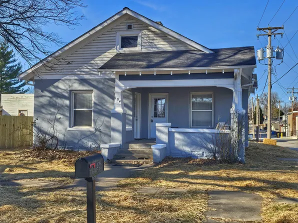 104 N Howard St, New Franklin, MO 65274