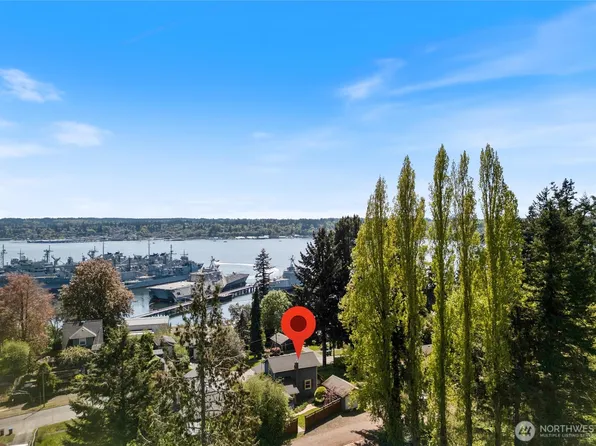735 S Summit Avenue, Bremerton, WA 98312