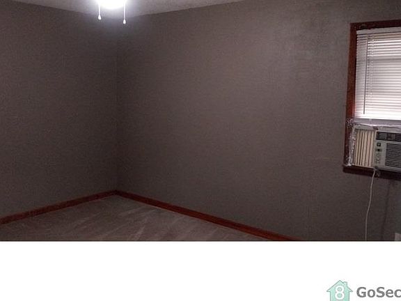 2nd image of 8424 Highland Ave