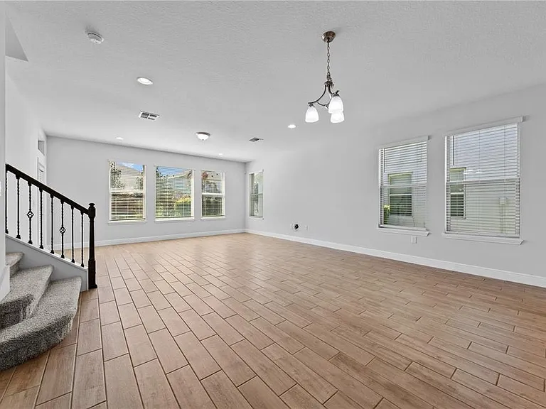 15537 Mango Isle St — Photo 44