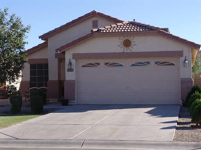 1st image of 1027 SE Monteleone Street