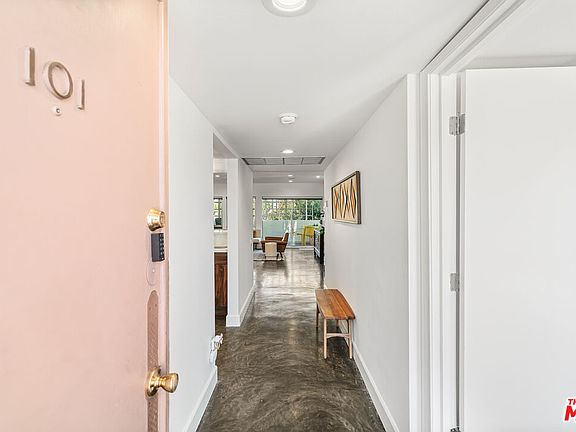 4th image of 277 E Alejo Rd Unit 101