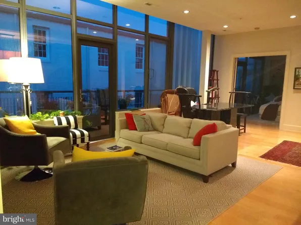 2516 Q St NW APT Q305, Washington, DC 20007