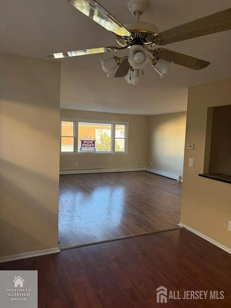 2 bed, 1.0 bath, $2,200 — Photo 1