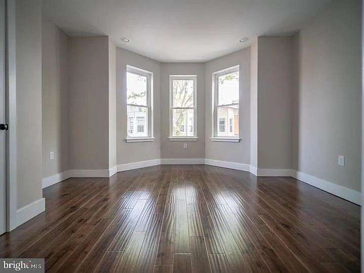 2930 Nicholas St — Photo 14