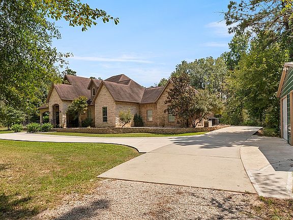 2nd image of 21136 Hereford Way