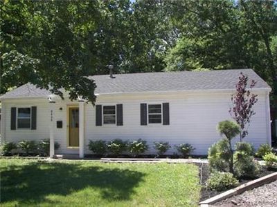 9408 Pflumm Rd, Lenexa, KS, 66215