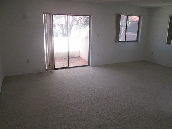 3rd image of 3220 Coral Lake Dr