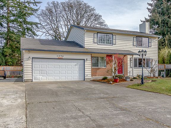2nd image of 1050 105th Street Ct S