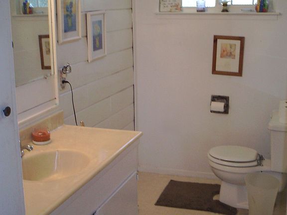 4th image of 5736 Southview Ct
