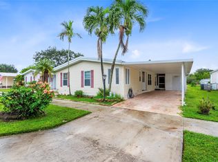 6562 NW 37th Ave, Coconut Creek, FL 33073