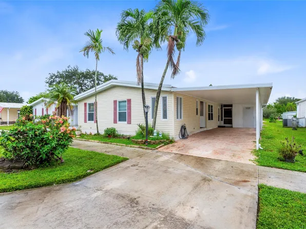 6562 NW 37th Avenue, Coconut Creek, FL 33073