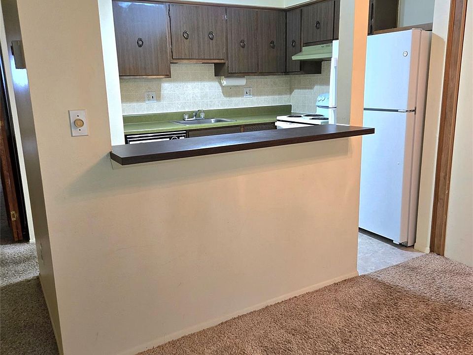 7620 Woodview St Apt 1, photo 7