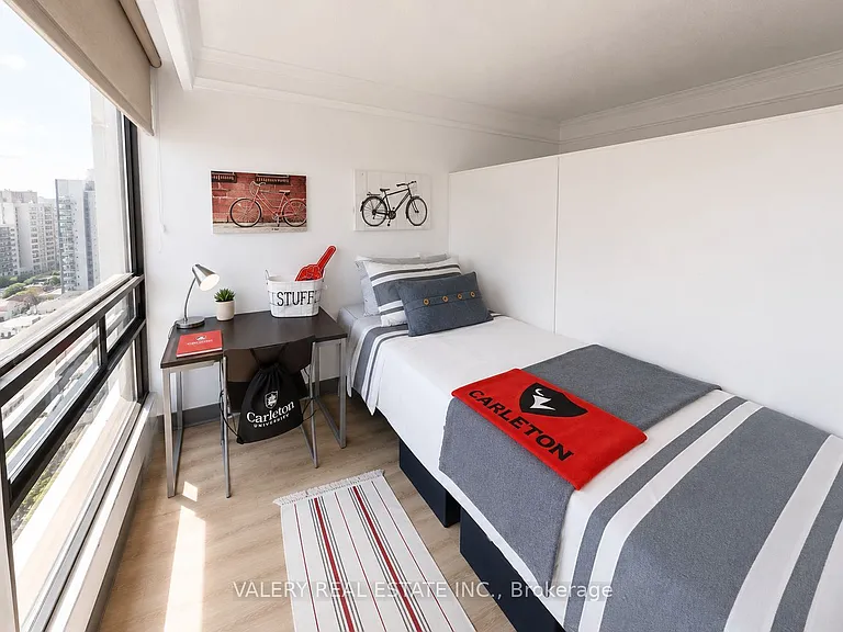 111 Cooper St #1015 — Photo 6