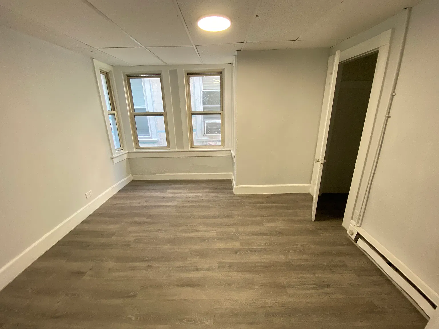 4 bed, 1344 sqft, $1,400 — Photo 2