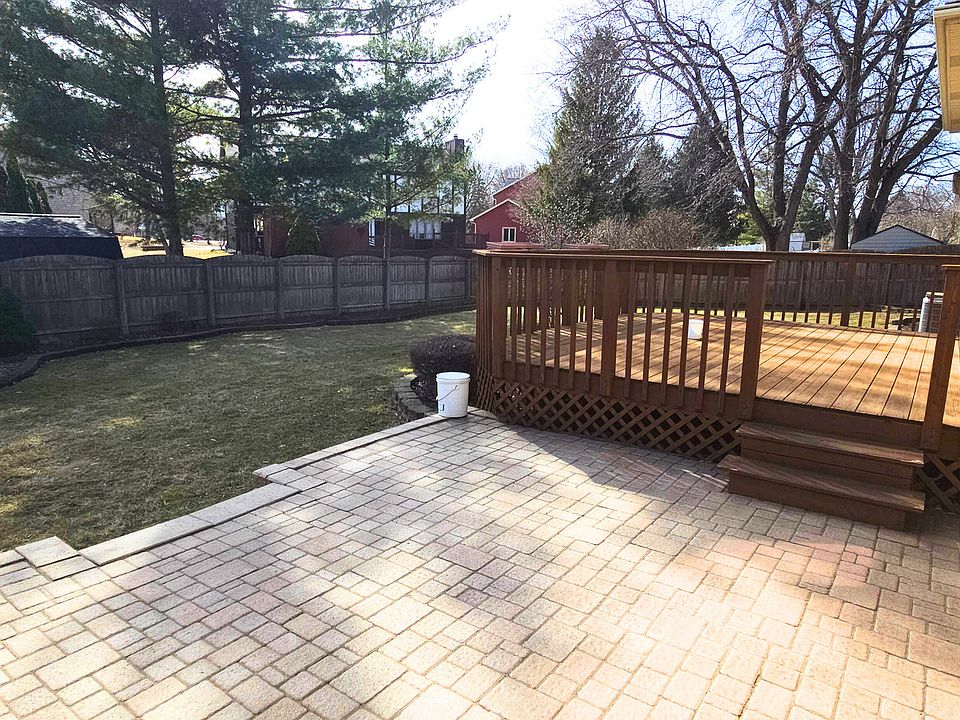 2nd image of 30W285 McGregor Ln