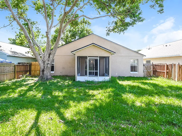 4166 Shadow Creek Cir — Photo 16