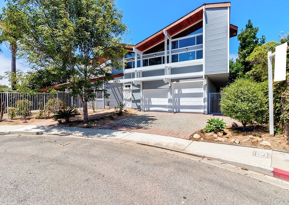 1st image of 2135 Sterling Ave