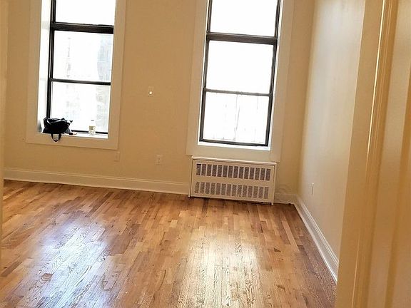 2nd image of 1391 2nd Ave APT 3A