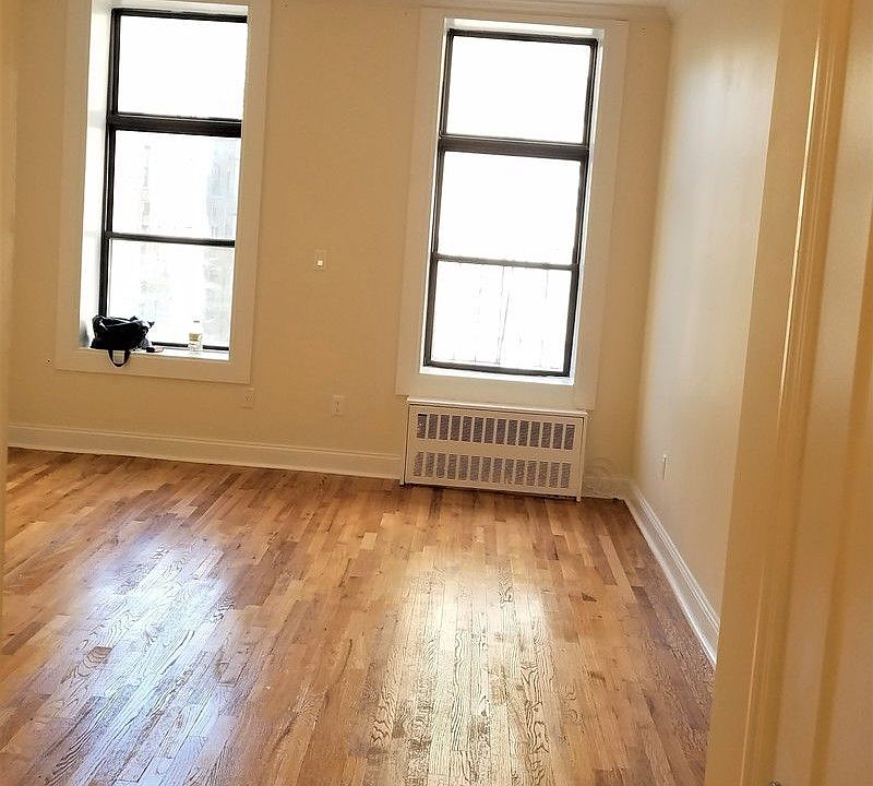 2nd image of 1391 2nd Ave #3F