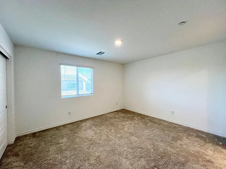 10773 Briset Ct — Photo 6