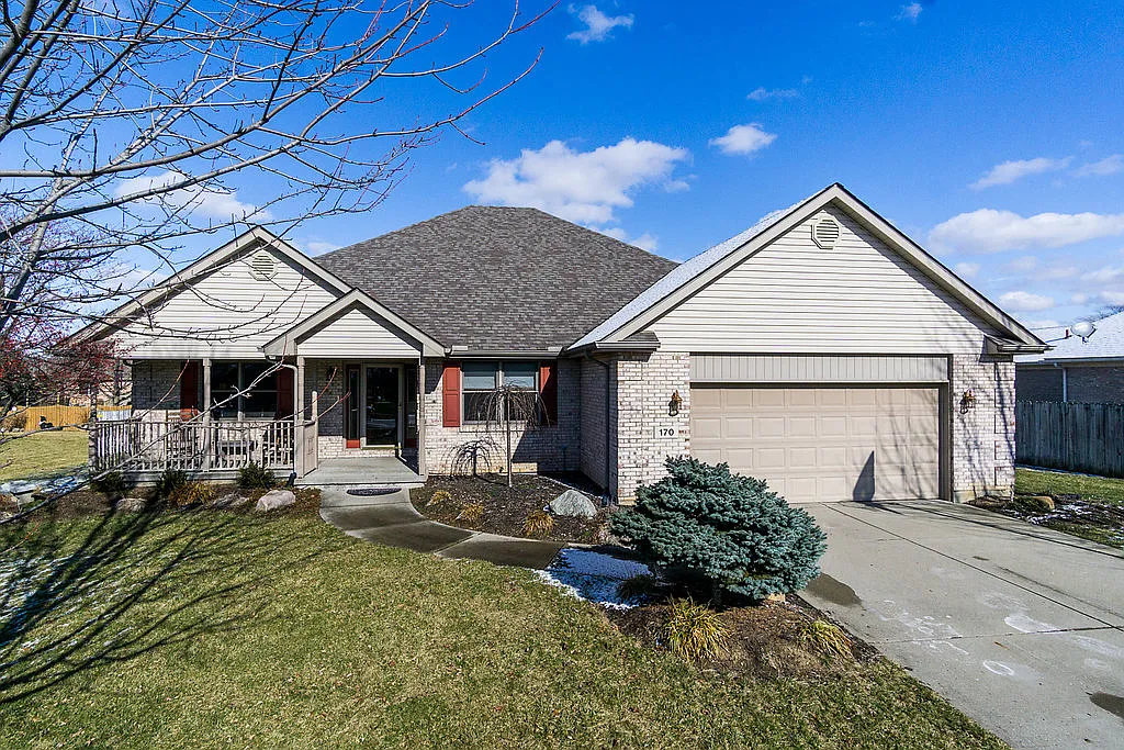 170 Colonel Dr photo 1