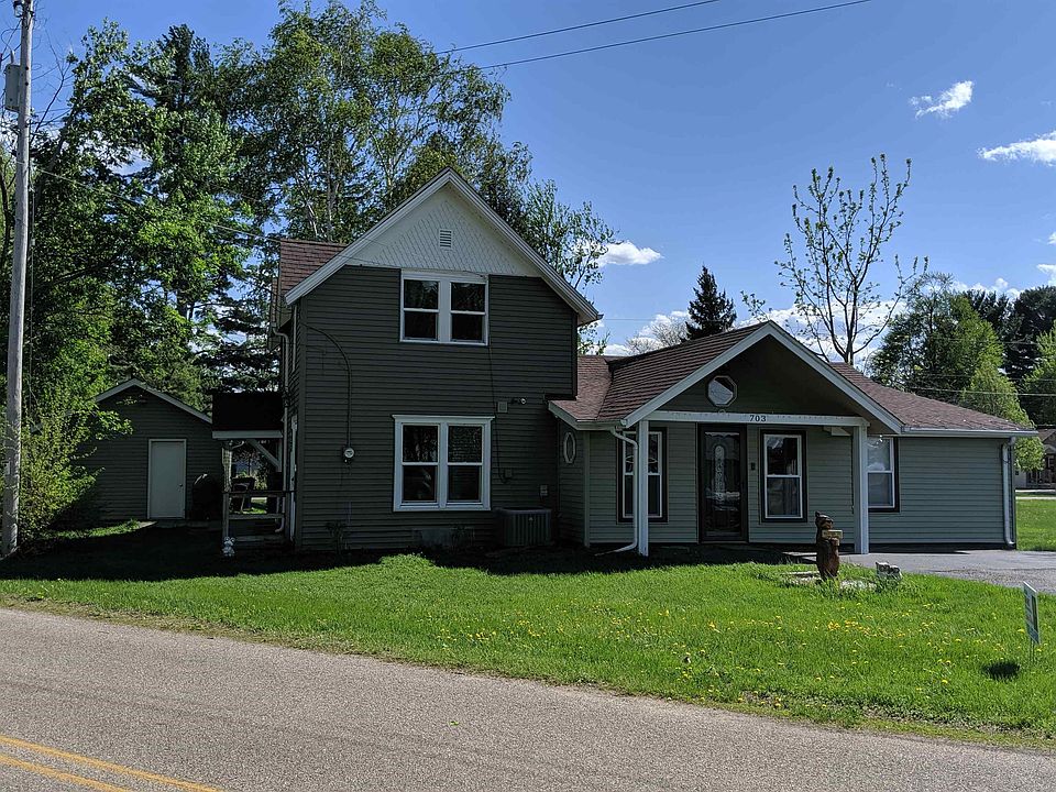 1st image of 703 Wolf River Dr